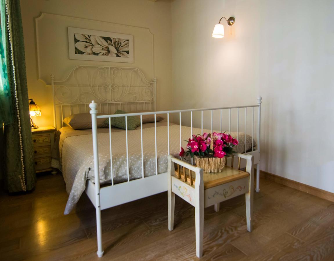 Il Piccolo Giglio Bed & Breakfast Porto SantʼElpidio Екстериор снимка