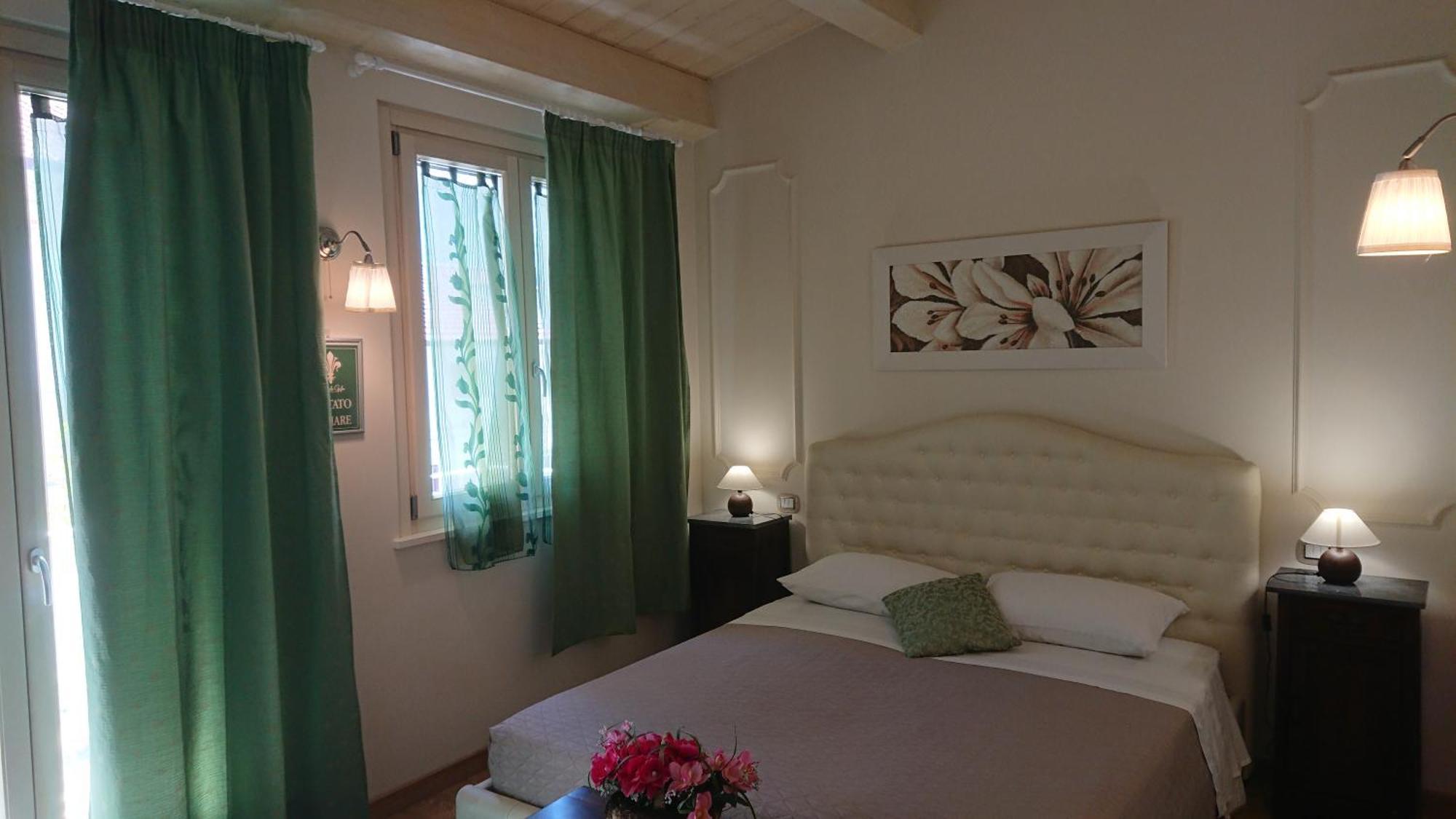 Il Piccolo Giglio Bed & Breakfast Porto SantʼElpidio Екстериор снимка